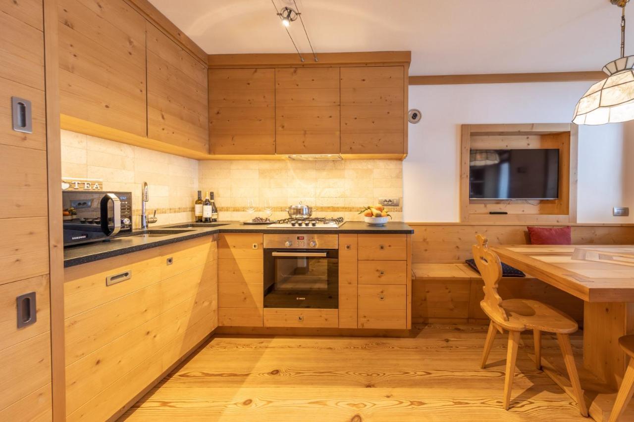Cadin Apartment Cortina dʼAmpezzo Eksteriør bilde